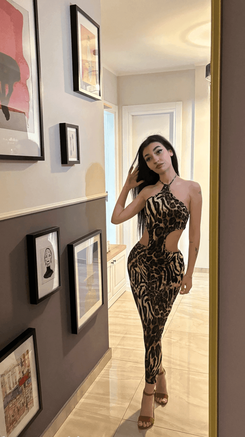 ViraLexxFanvueGalleryPhotos