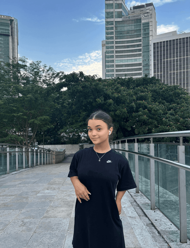 🎀𝗟𝗢𝗟𝗔 𝗔𝗟𝗣𝗛𝗬🎀 Fanvue Model